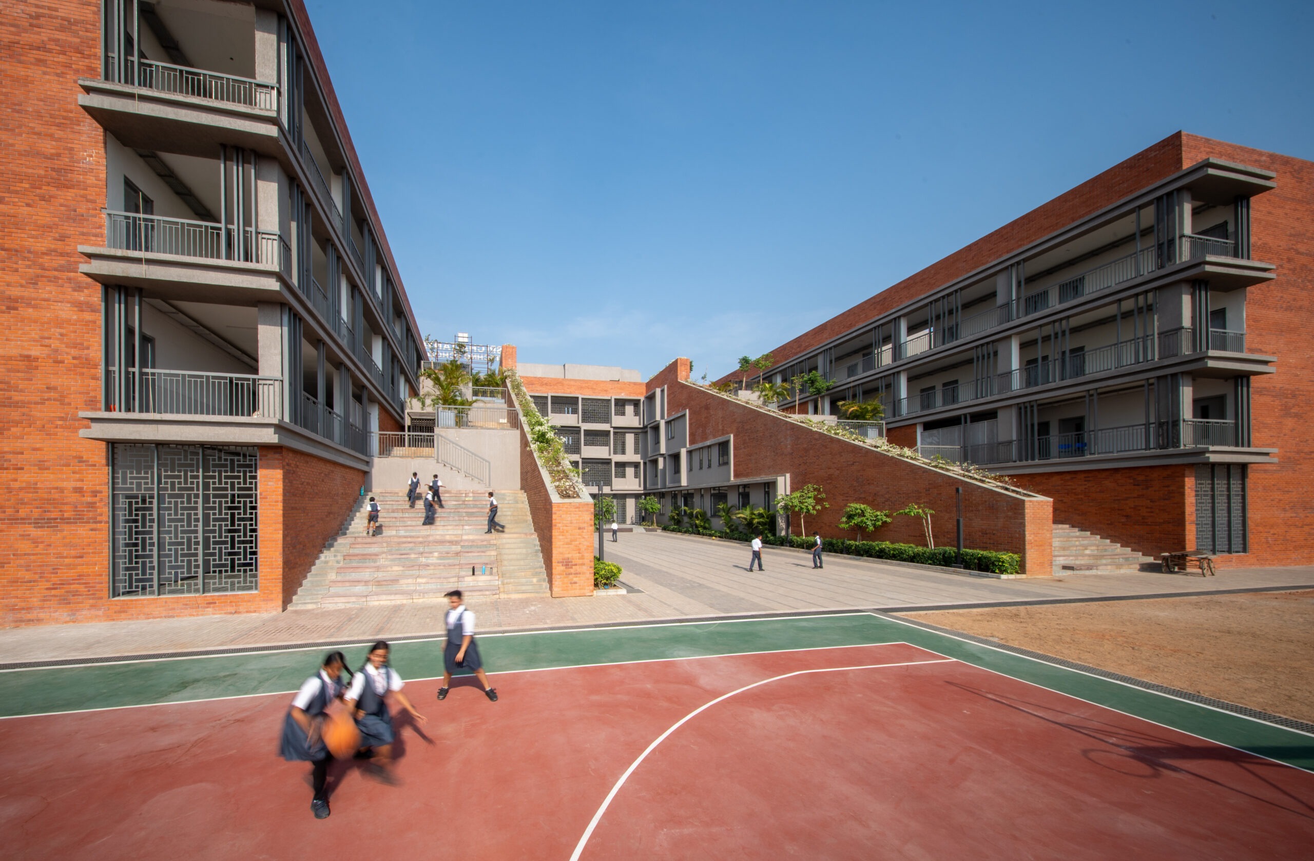 leading school architects